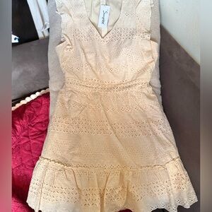 Simplee - Eyelet Lace Sleeveless A-Line Dress Large